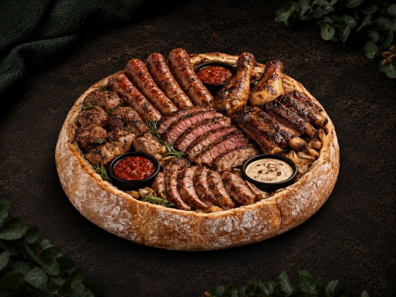 Tagliere di carne nel pane